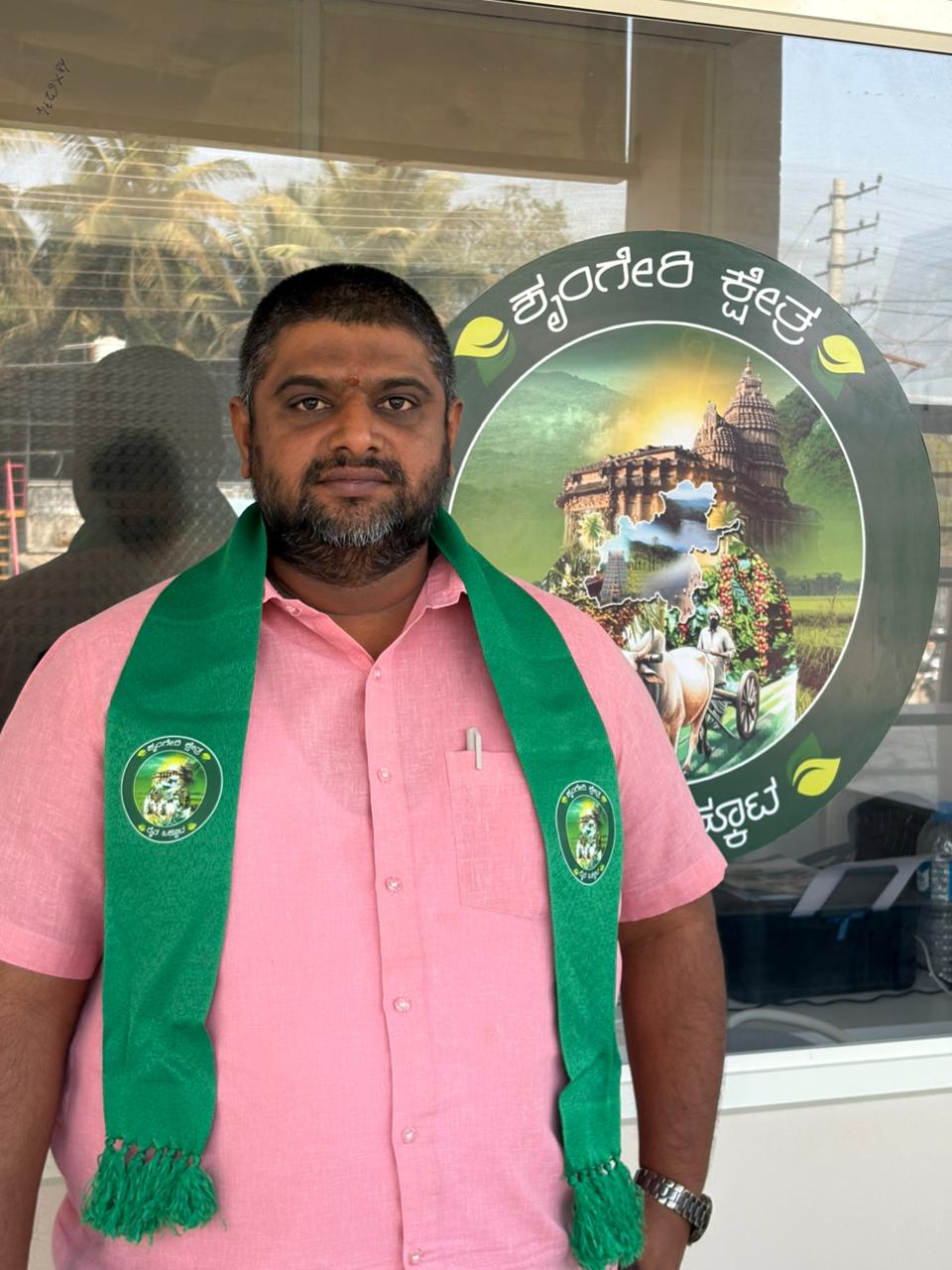 ರಾಘವೇಂದ್ರ ಹಂಚಿನಮನೆ